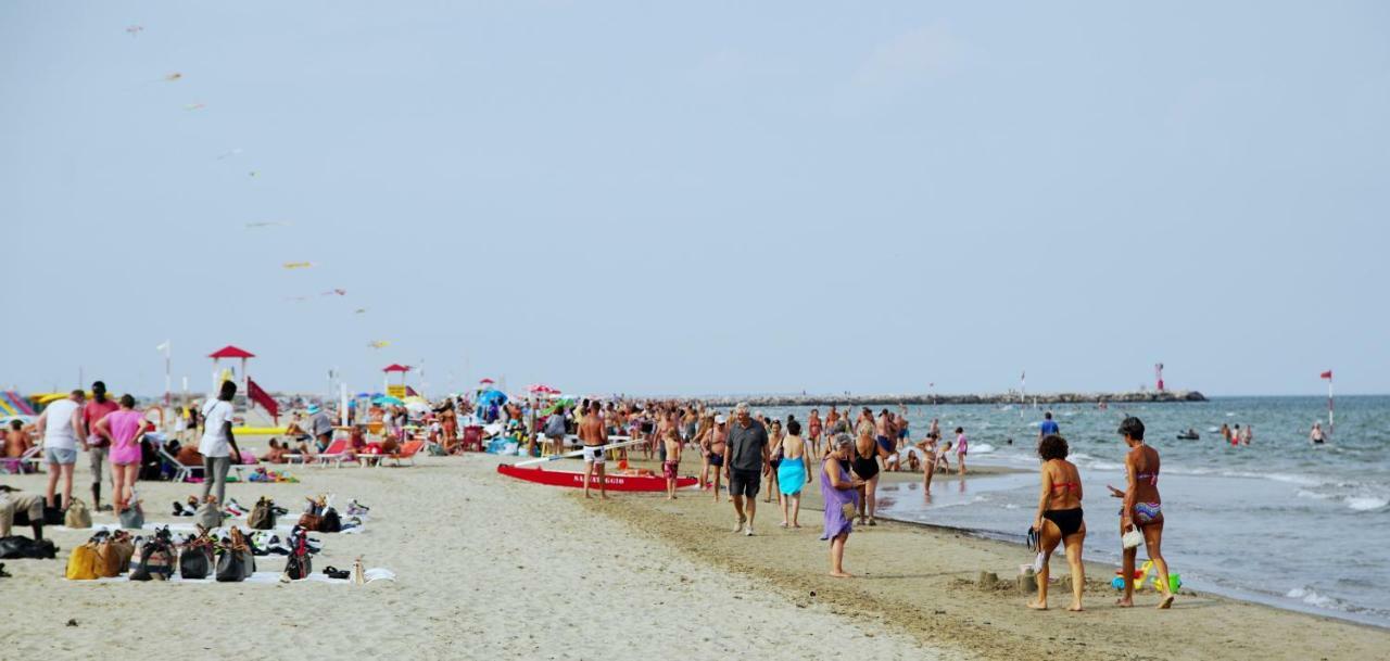 Appartamento Res. Mare - Corallo 31 Lido delle Nazioni Esterno foto